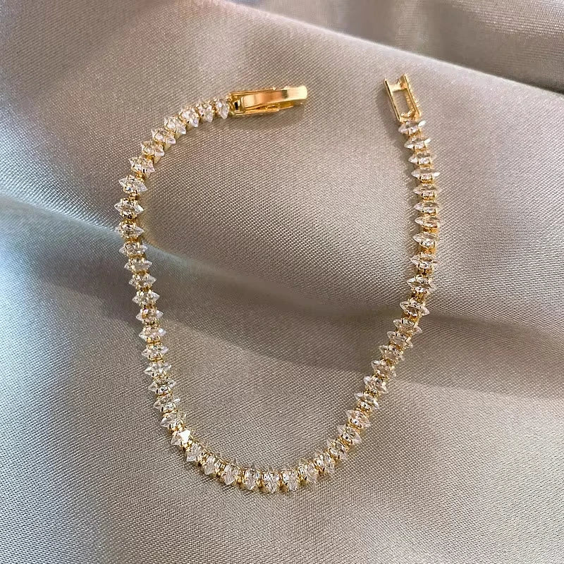 Urban Gleam Chain Bracelet
